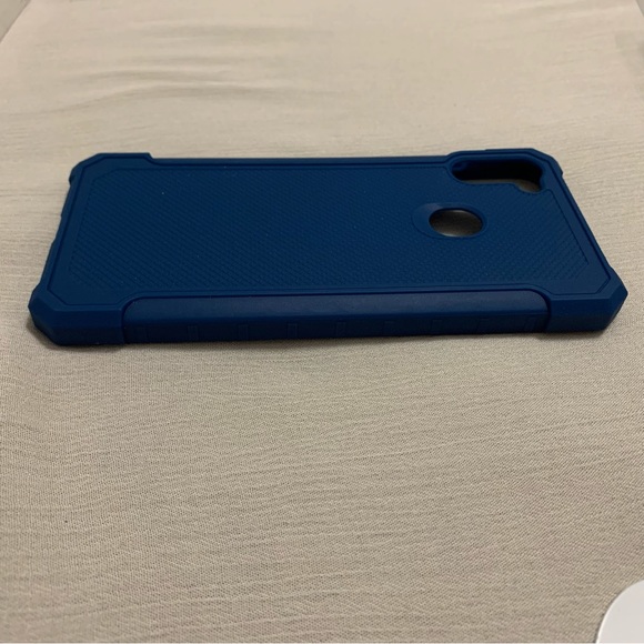 Samsung Galaxy A11 | Tuff Rugged Protective Case Metro by T-Mobile - Picture 7 of 13